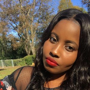 Meet your Posher, Hillary